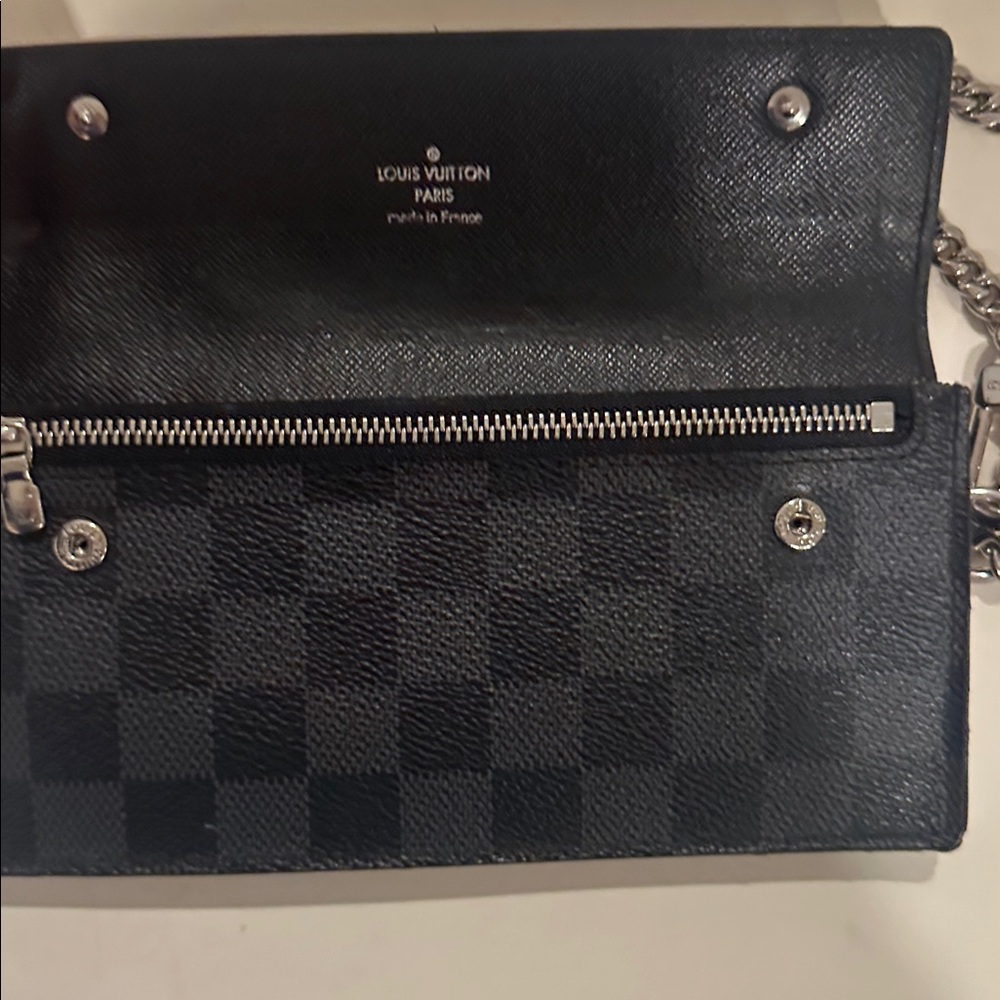 Louis Vuitton graphite Damier Ebene accordion style wallet with chain - Picture 4 of 15